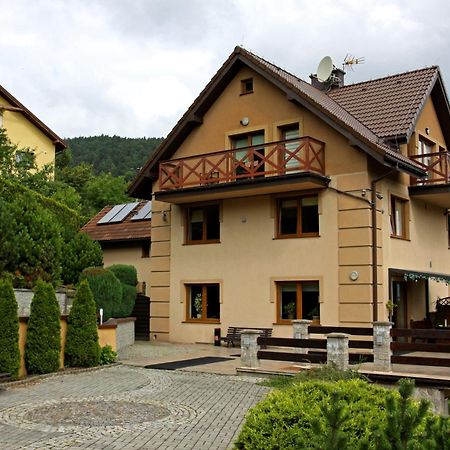 Dom W Gorach "Tresna" Hotel Luaran gambar