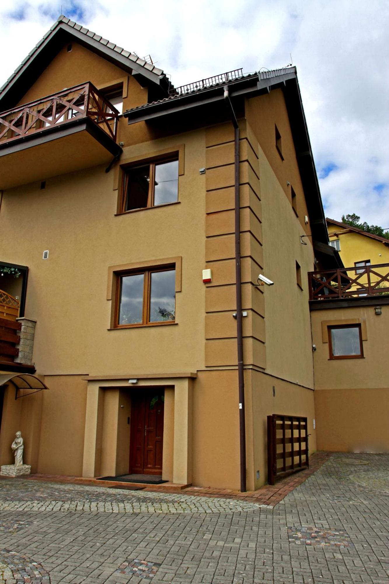 Dom W Gorach "Tresna" Hotel Luaran gambar